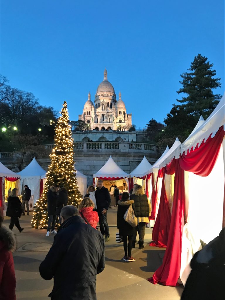 Le premier marché de Noël de Montmartre RomainParis